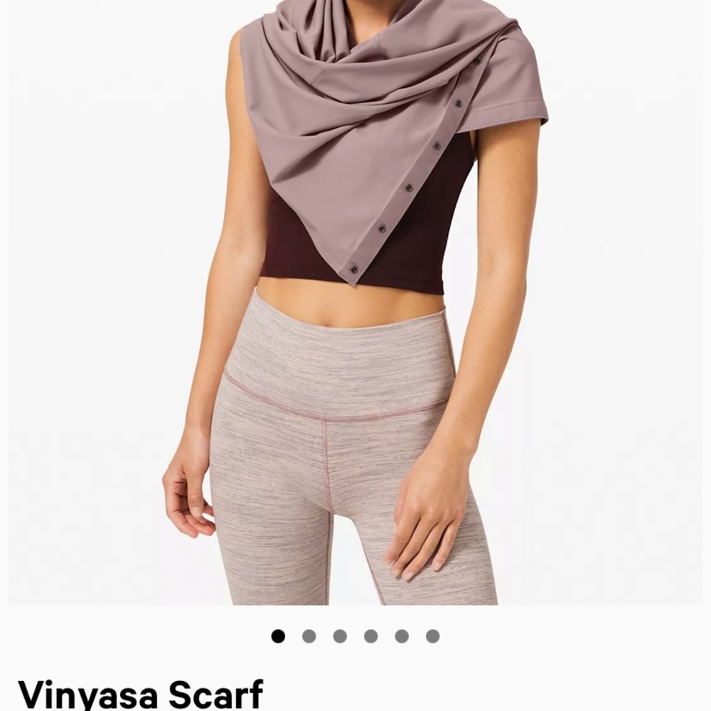 Lululemon 🍋 Purple scarf